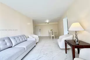 17600 N Bay Rd, Sunny Isles Beach, FL 33160 - Photo 9