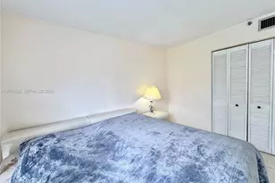 17600 N Bay Rd, Sunny Isles Beach, FL 33160 - Photo 21