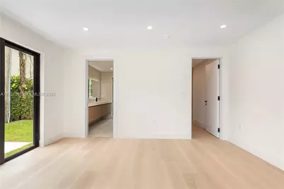 118 Sarto Ave, Coral Gables, FL 33134 - Photo 29