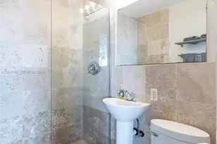 420 15th St, Miami Beach, FL 33139 - Photo 19