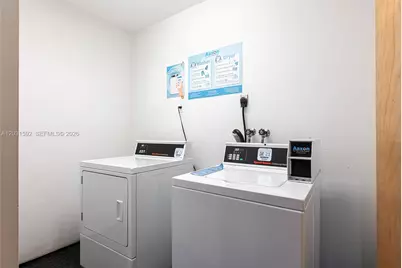 420 15th St #307, Miami Beach, FL 33139 - Photo 25