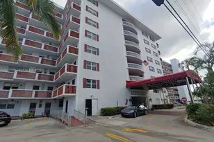 3660 NE 166th St, North Miami Beach, FL 33160 - Photo 9