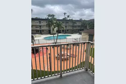 7505 SW 82nd St #212, Miami, FL 33143 - Photo 13
