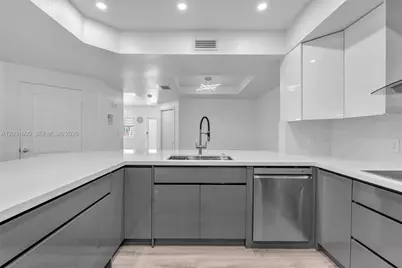 13621 SW 260th Ln, Homestead, FL 33032 - Photo 9