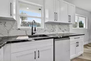 1695 NE 160th St, North Miami Beach, FL 33162 - Photo 7
