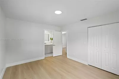 9161 SW 181st Ter, Palmetto Bay, FL 33157 - Photo 15