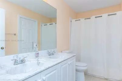 1032 Silktree Ln, Weston, FL 33327 - Photo 25