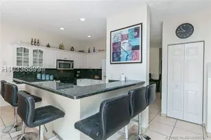 1032 Silktree Ln, Weston, FL 33327 - Photo 9