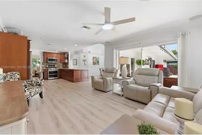943 SW 149th Way, Sunrise, FL 33326 - Photo 15