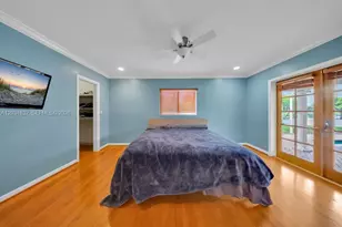 8820 N Lake Dasha Dr, Plantation, FL 33324 - Photo 29