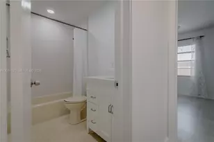 11903 SW 110th St Cir E, Miami, FL 33186 - Photo 27