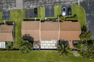 11903 SW 110th St Cir E, Miami, FL 33186 - Photo 51