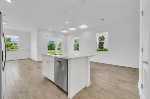 581 Sanderling Cir, Deerfield Beach, FL 33442 - Photo 15