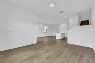581 Sanderling Cir, Deerfield Beach, FL 33442 - Photo 19