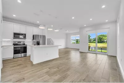 581 Sanderling Cir #581, Deerfield Beach, FL 33442 - Photo 7