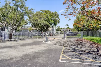 4600 SW 67 Ave #107, Miami, FL 33155 - Photo 35