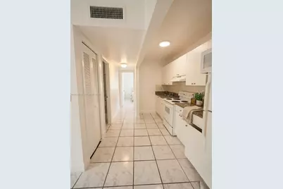 2745 W Okeechobee Rd #5, Hialeah, FL 33010 - Photo 5