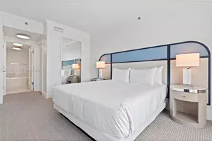 4401 Collins Ave, Miami Beach, FL 33140 - Photo 25