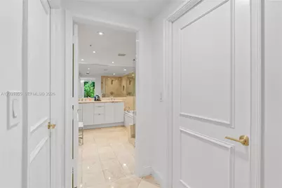 3400 SW 27th Ave #207, Miami, FL 33133 - Photo 17