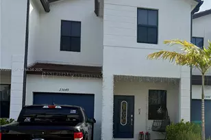 23049 SW 129th Pl, Miami, FL 33170 - Photo 1