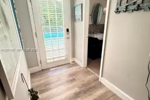 57 NE 24th St, Wilton Manors, FL 33305 - Photo 9