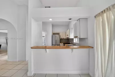 11038 SW 148th Pl, Miami, FL 33196 - Photo 15