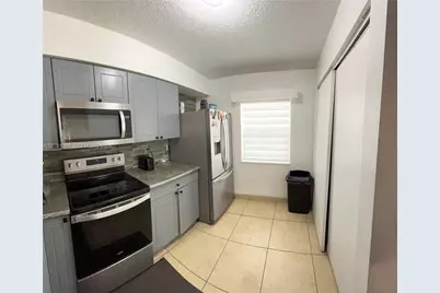 9206 SW 147th Ct, Miami, FL 33196 - Photo 5