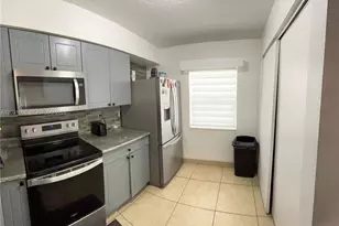 9206 SW 147th Ct, Miami, FL 33196 - Photo 5