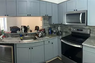 9206 SW 147th Ct, Miami, FL 33196 - Photo 3