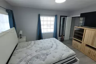 1150 Atlantic Shores Blvd, Hallandale Beach, FL 33009 - Photo 11