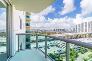 19380 Collins Ave, Sunny Isles Beach, FL 33160 - Photo 13