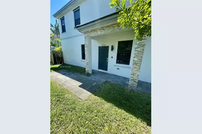 1502 SW 29th St, Fort Lauderdale, FL 33315 - Photo 1