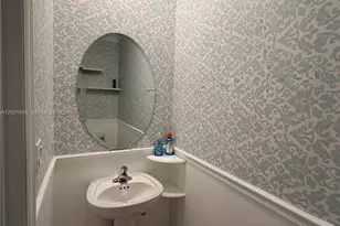1502 SW 29th St, Fort Lauderdale, FL 33315 - Photo 7
