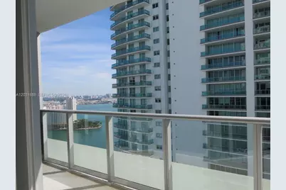 1300 Brickell Bay Dr #3506, Miami, FL 33131 - Photo 5