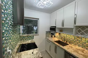 4740 Pine Tree Dr, Miami Beach, FL 33140 - Photo 5