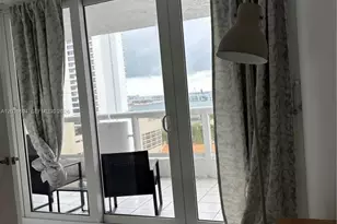 1717 N Bayshore Dr, Miami, FL 33132 - Photo 15