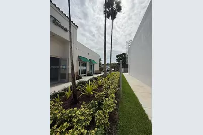 6155 E Miami Lakes Dr E #17A, Miami Lakes, FL 33014 - Photo 3