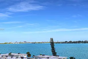7910 Harbor Island Dr, North Bay Village, FL 33141 - Photo 1