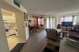 12950 SW 7th Ct, Pembroke Pines, FL 33027 - Photo 3