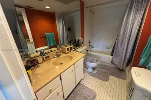 12950 SW 7th Ct, Pembroke Pines, FL 33027 - Photo 11