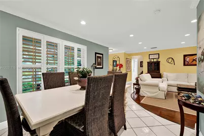 18920 SW 92nd Ct, Cutler Bay, FL 33157 - Photo 9