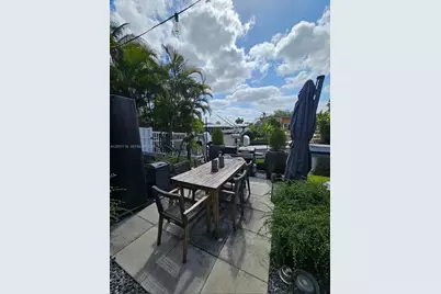 2543 Gulfstream Ln, Fort Lauderdale, FL 33312 - Photo 27