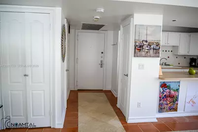1390 Ocean Drive #201, Miami Beach, FL 33139 - Photo 15