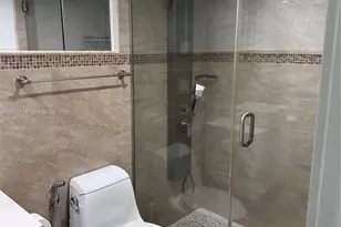 5880 W Collins Ave, Miami Beach, FL 33140 - Photo 29