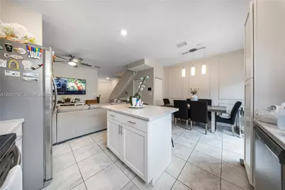 24911 SW 112th Pl, Homestead, FL 33032 - Photo 13