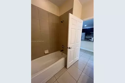 950 SW 147th Ave #2611, Pembroke Pines, FL 33027 - Photo 13