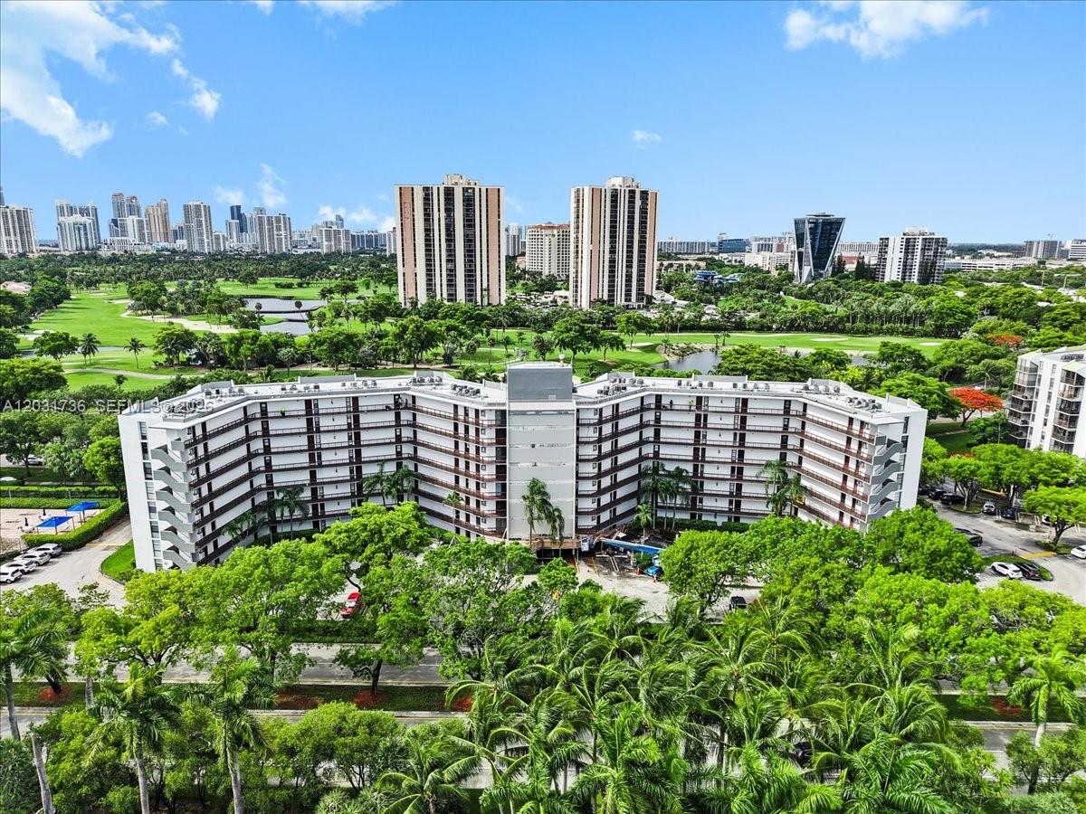 3101 N Country Club Dr #209 main architectural view