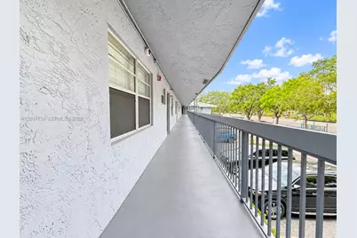 8982 W Sample Rd #204, Coral Springs, FL 33065 - Photo 3