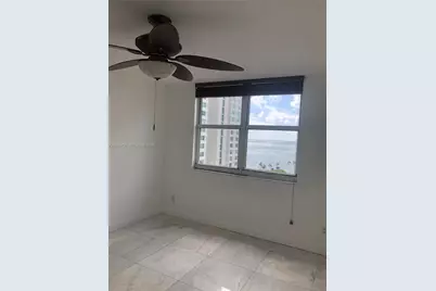 770 Claughton Island Dr #1504, Miami, FL 33131 - Photo 17