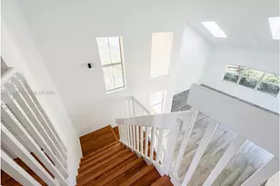 1145 W Lake St, Hollywood, FL 33019 - Photo 15